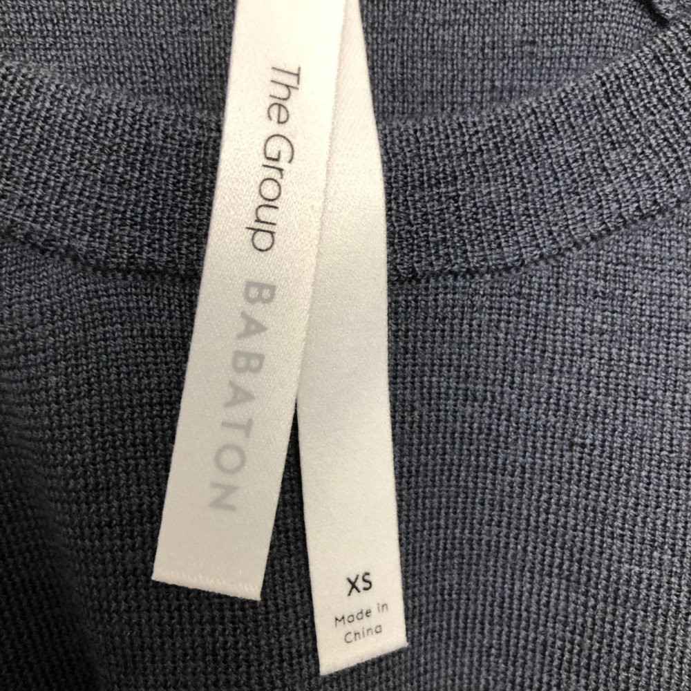 Aritzia Babaton Merino Wool Crop Sweater Size XS - Picture 3 of 5